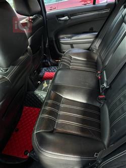 کرایسلەر 300